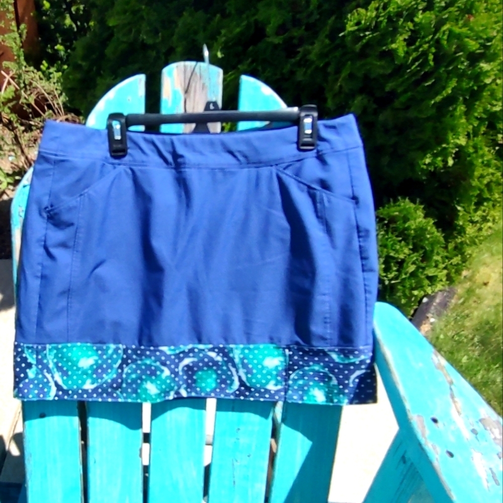 Adidas Large Skort Shorts Skirt With Floral Print!
